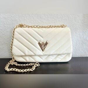 NWT✨Valentino Orlandi Medium Chevron Crossbody Vegan Bag.